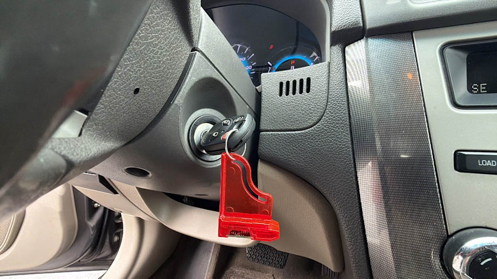 Thumbnail: 2011 Ford Fusion - 24