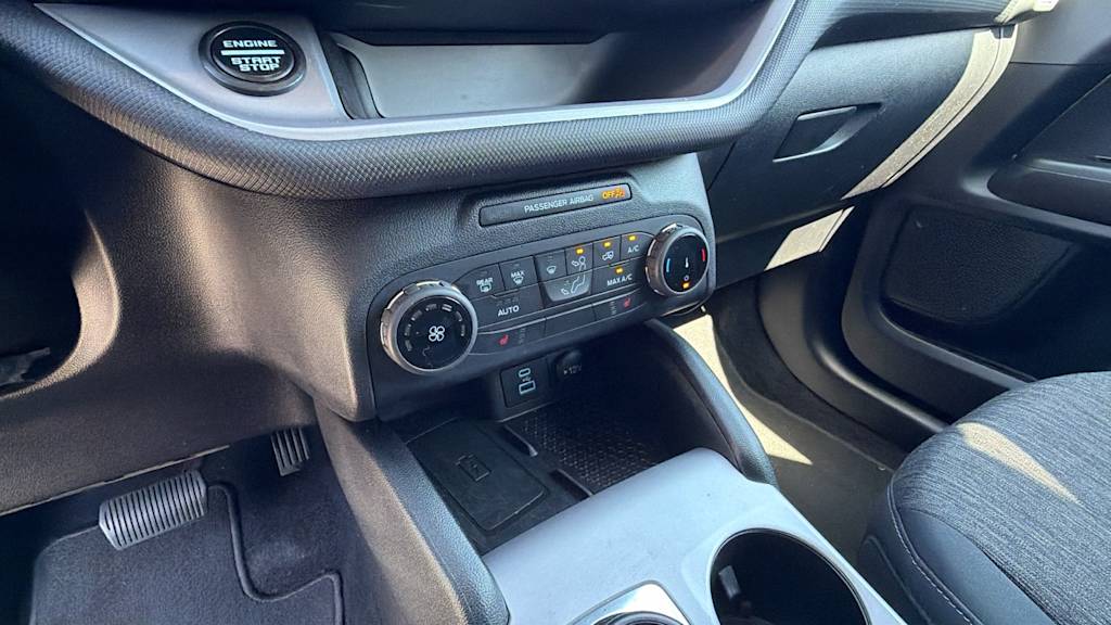 Thumbnail: 2022 Ford Bronco Sport - 23