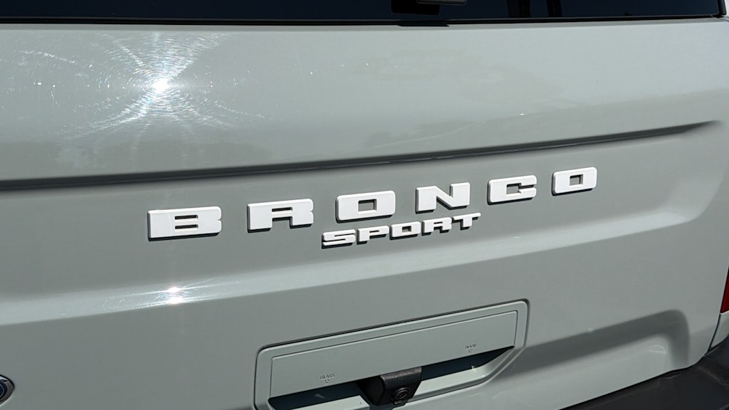 Thumbnail: 2022 Ford Bronco Sport - 7