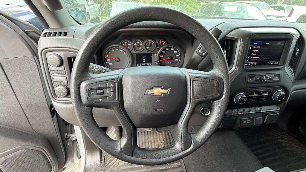 Thumbnail: 2024 Chevrolet Silverado 1500 - 9