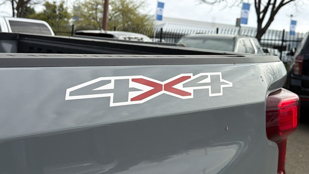 Thumbnail: 2024 Chevrolet Silverado 1500 - 7