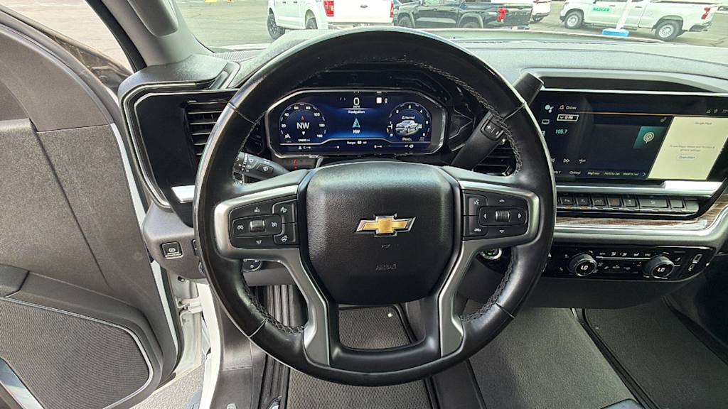 Thumbnail: 2023 Chevrolet Silverado 1500 - 12