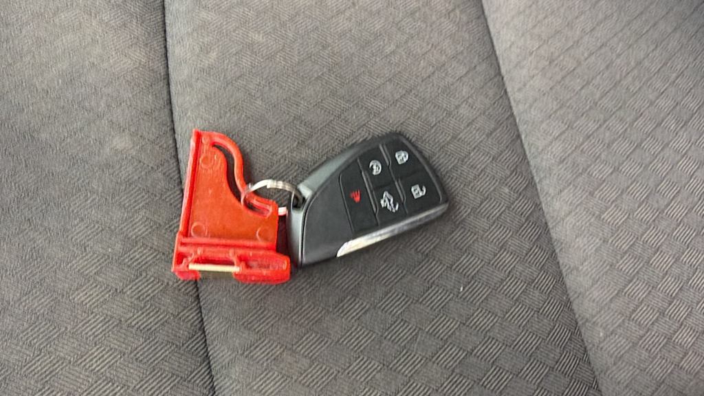 Thumbnail: 2022 Chevrolet Silverado 1500 - 14