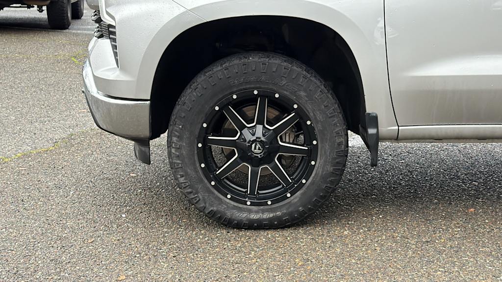 Thumbnail: 2022 Chevrolet Silverado 1500 - 7