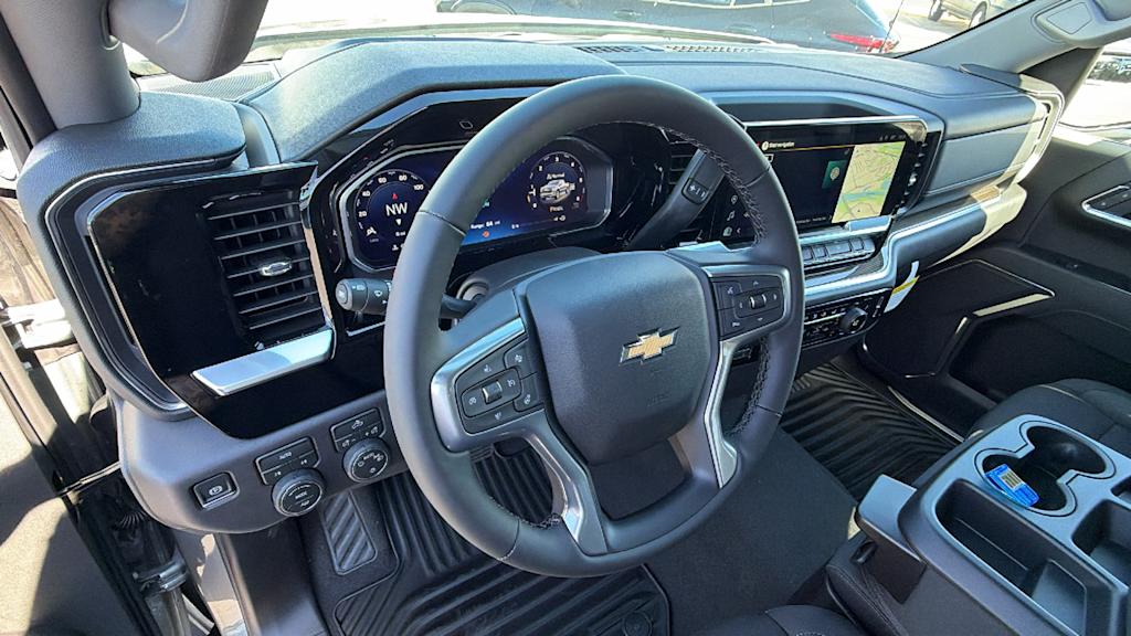 Thumbnail: 2026 Chevrolet Silverado 1500 - 2