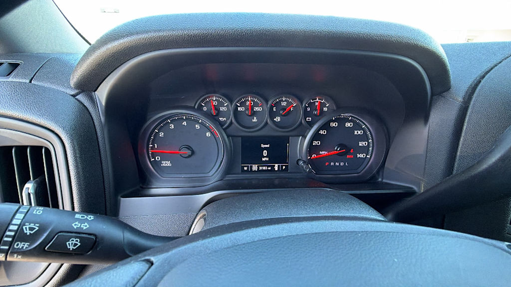 Thumbnail: 2020 Chevrolet Silverado 1500 - 16