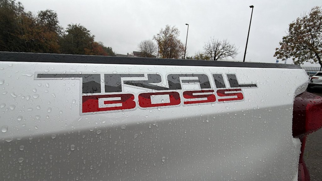 Thumbnail: 2021 Chevrolet Silverado 1500 - 7