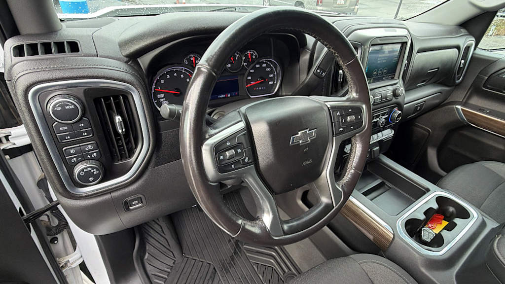 Thumbnail: 2021 Chevrolet Silverado 1500 - 2