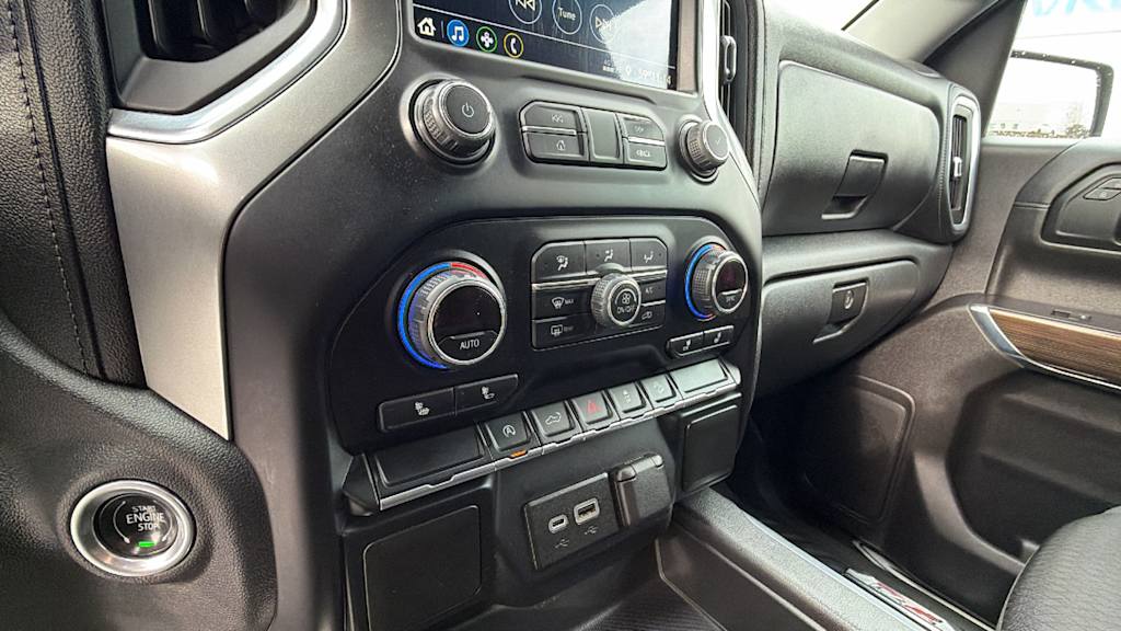 Thumbnail: 2021 Chevrolet Silverado 1500 - 13