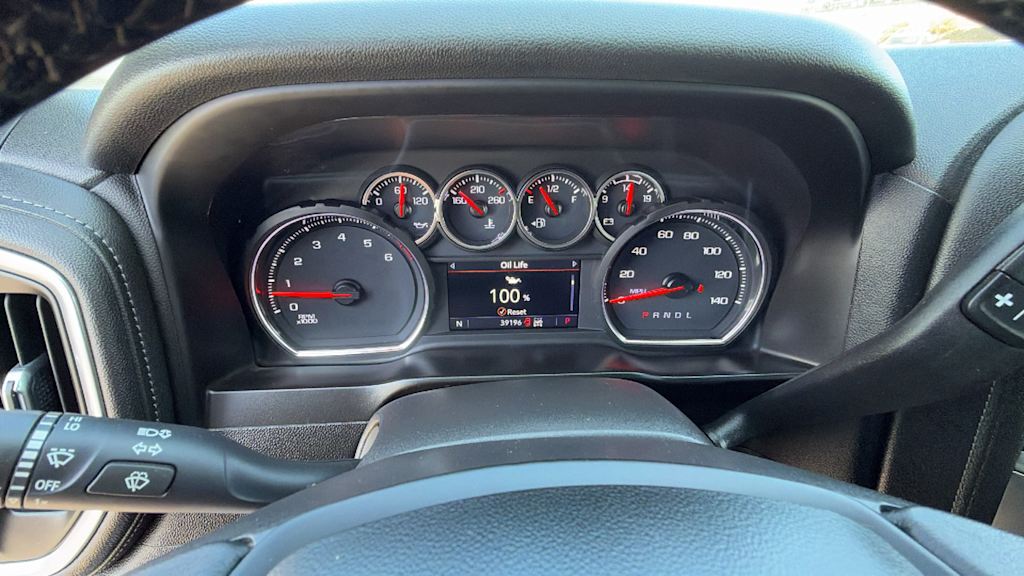 Thumbnail: 2021 Chevrolet Silverado 1500 - 14