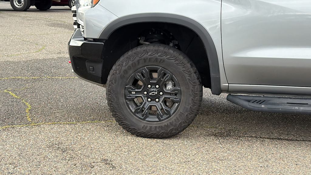 Thumbnail: 2024 Chevrolet Silverado 1500 - 7