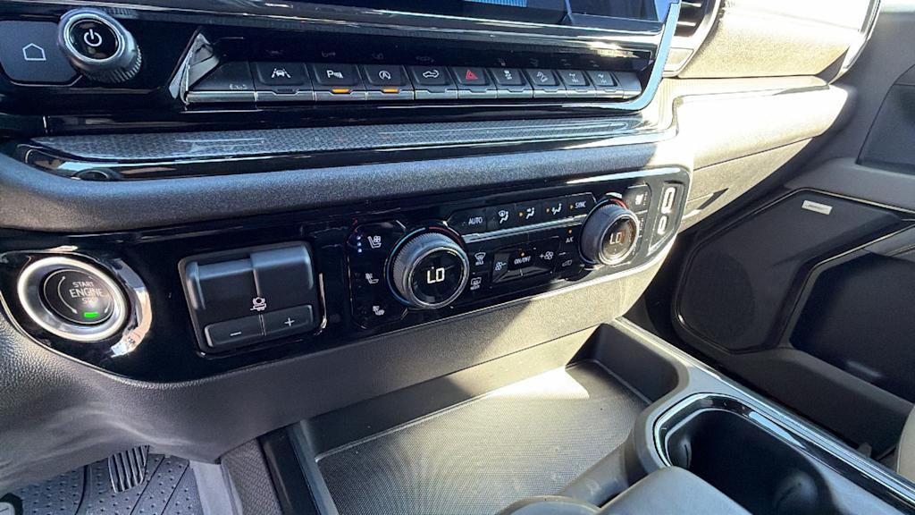 Thumbnail: 2024 Chevrolet Silverado 1500 - 22