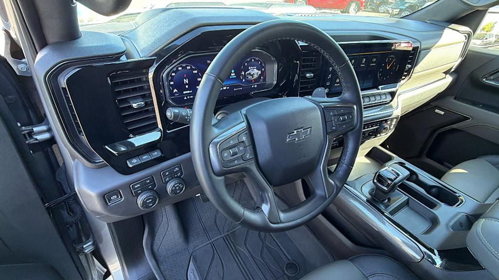 Thumbnail: 2024 Chevrolet Silverado 1500 - 2