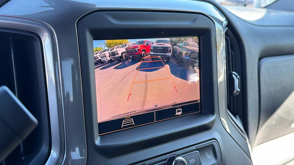 Thumbnail: 2026 Chevrolet Silverado 1500 - 22