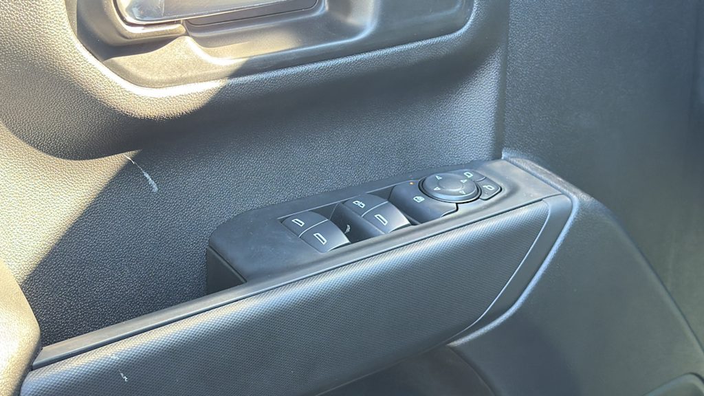 Thumbnail: 2026 Chevrolet Silverado 1500 - 25