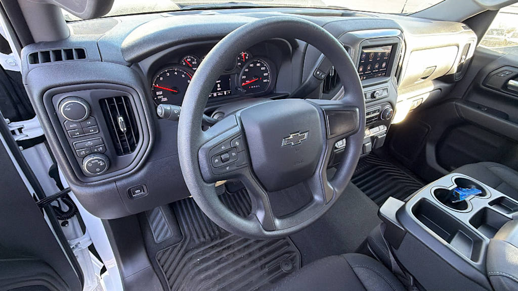 Thumbnail: 2026 Chevrolet Silverado 1500 - 2