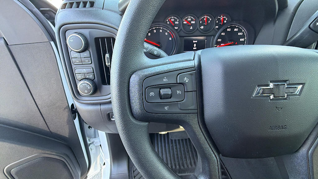 Thumbnail: 2026 Chevrolet Silverado 1500 - 12