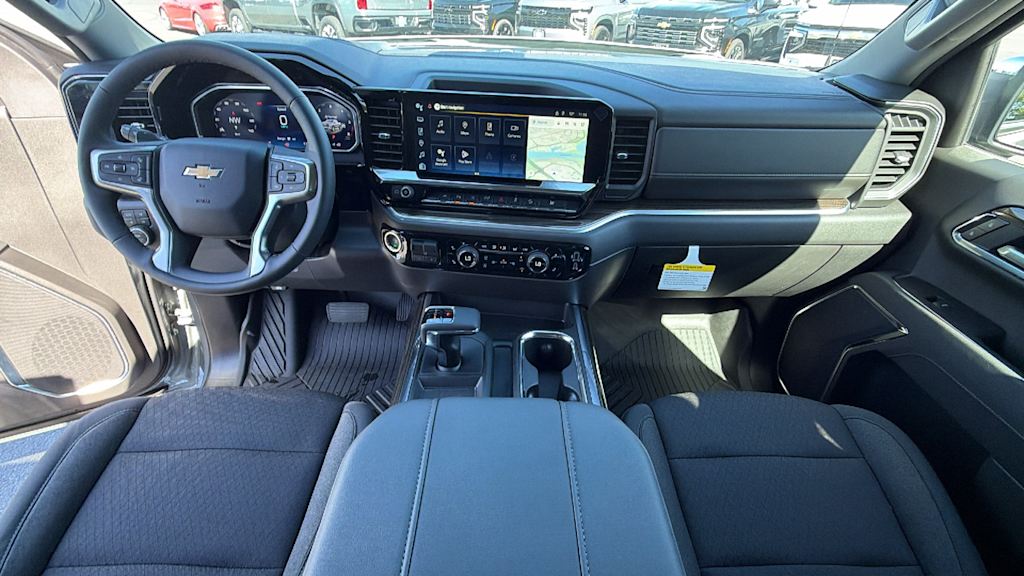 Thumbnail: 2026 Chevrolet Silverado 1500 - 12