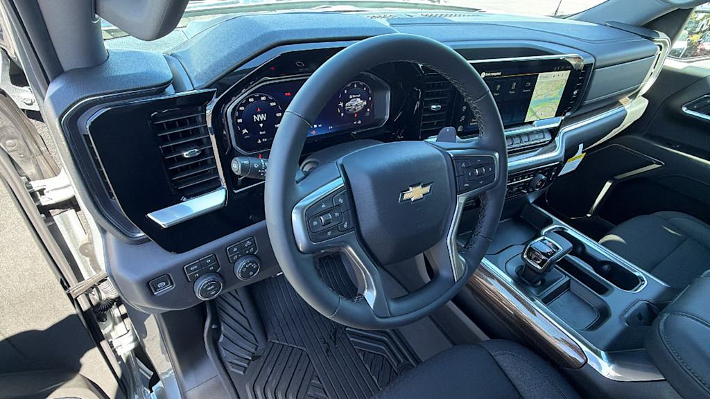 Thumbnail: 2026 Chevrolet Silverado 1500 - 2