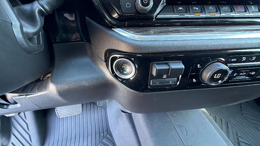 Thumbnail: 2025 Chevrolet Silverado 1500 - 22