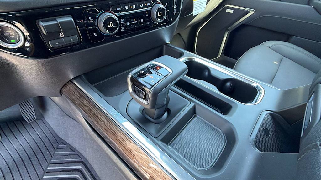 Thumbnail: 2026 Chevrolet Silverado 1500 - 15