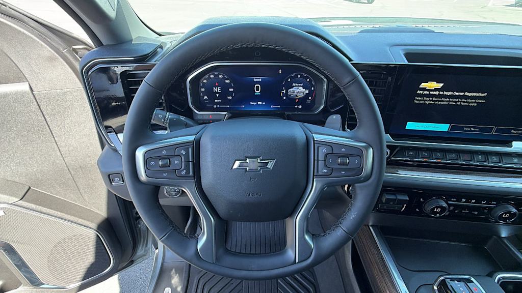 Thumbnail: 2026 Chevrolet Silverado 1500 - 9