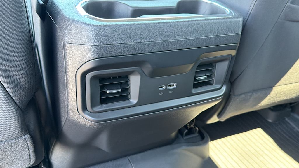 Thumbnail: 2026 Chevrolet Silverado 1500 - 29