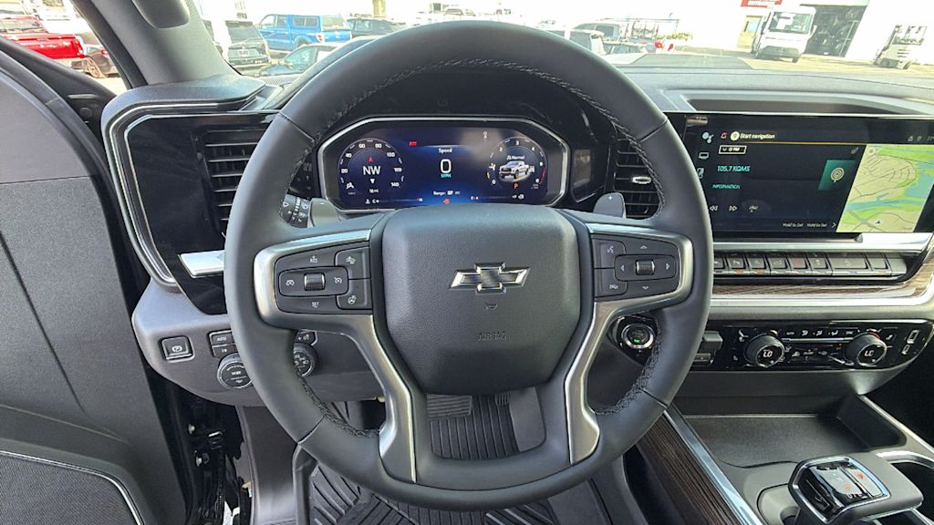 Thumbnail: 2026 Chevrolet Silverado 1500 - 9