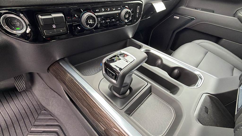 Thumbnail: 2026 Chevrolet Silverado 1500 - 14