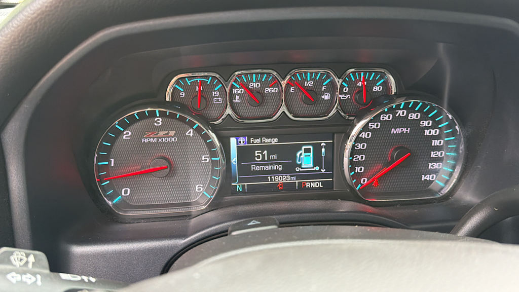Thumbnail: 2017 Chevrolet Silverado 1500 - 8