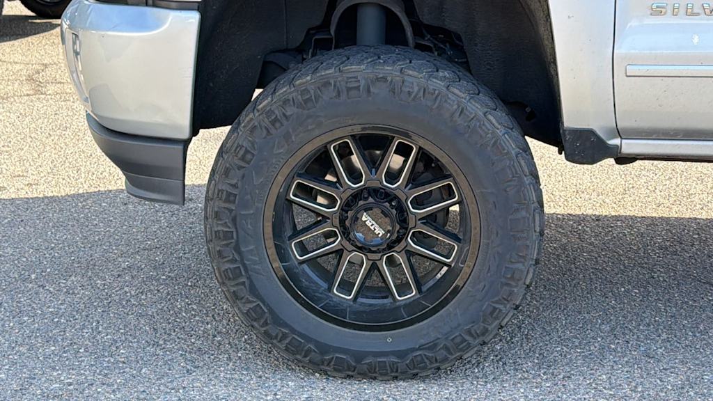 Thumbnail: 2018 Chevrolet Silverado 1500 - 7