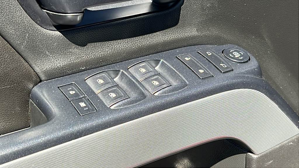 2014 Chevrolet Silverado 1500 LT 26