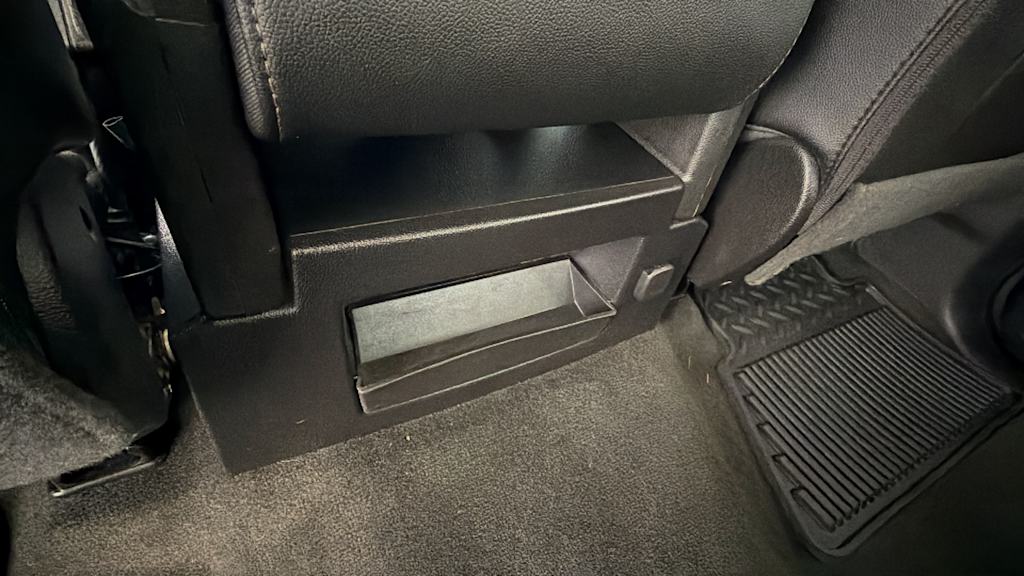 Thumbnail: 2018 Chevrolet Silverado 1500 - 28