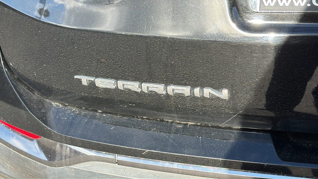 Thumbnail: 2022 GMC Terrain - 21