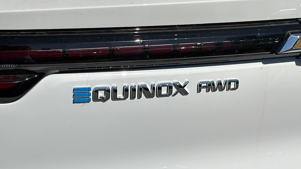 Thumbnail: 2026 Chevrolet Equinox - 6