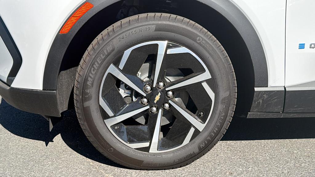 Thumbnail: 2026 Chevrolet Equinox - 7