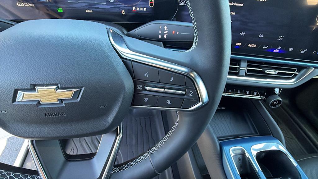 Thumbnail: 2026 Chevrolet Equinox - 26
