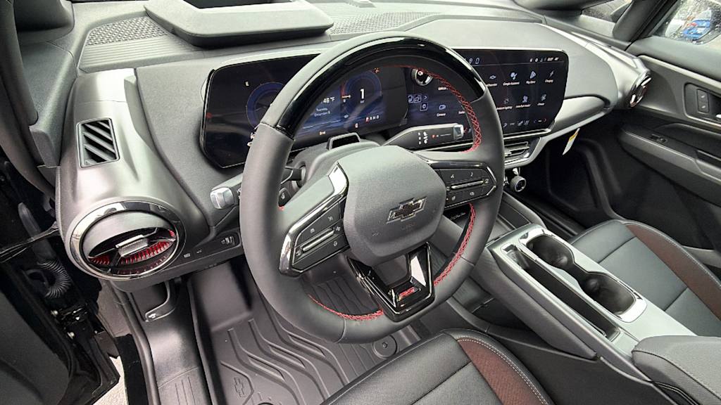 Thumbnail: 2026 Chevrolet Equinox - 2