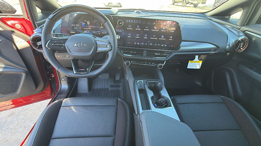 Thumbnail: 2026 Chevrolet Equinox - 12