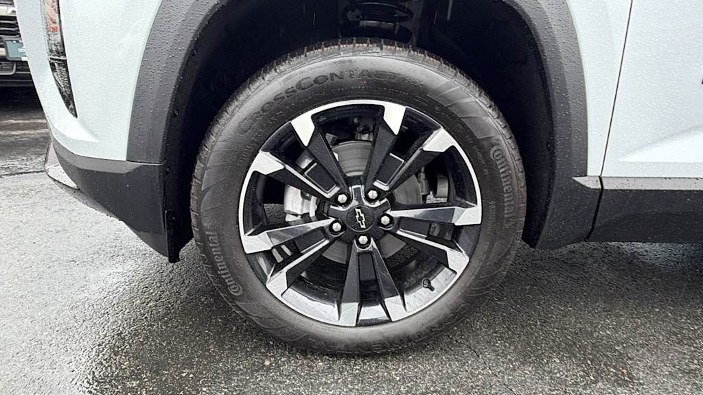 Thumbnail: 2027 Chevrolet Equinox - 8