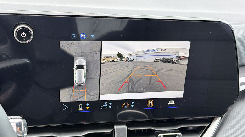 Thumbnail: 2027 Chevrolet Equinox - 24