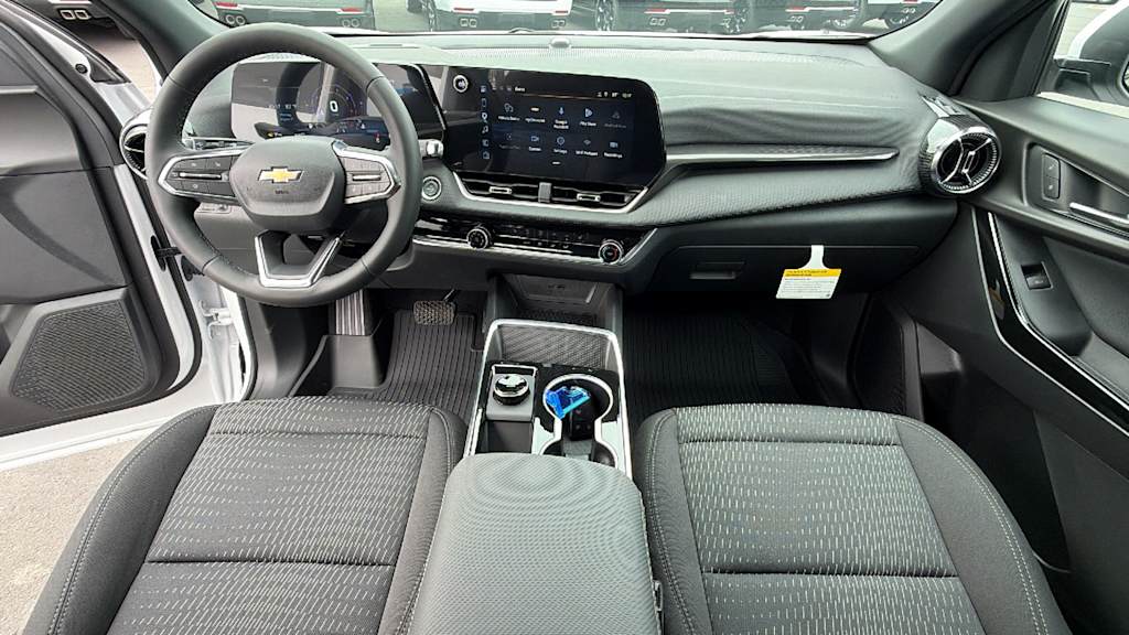 Thumbnail: 2027 Chevrolet Equinox - 14