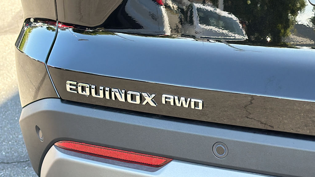 Thumbnail: 2027 Chevrolet Equinox - 30