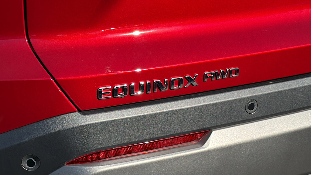 Thumbnail: 2027 Chevrolet Equinox - 7