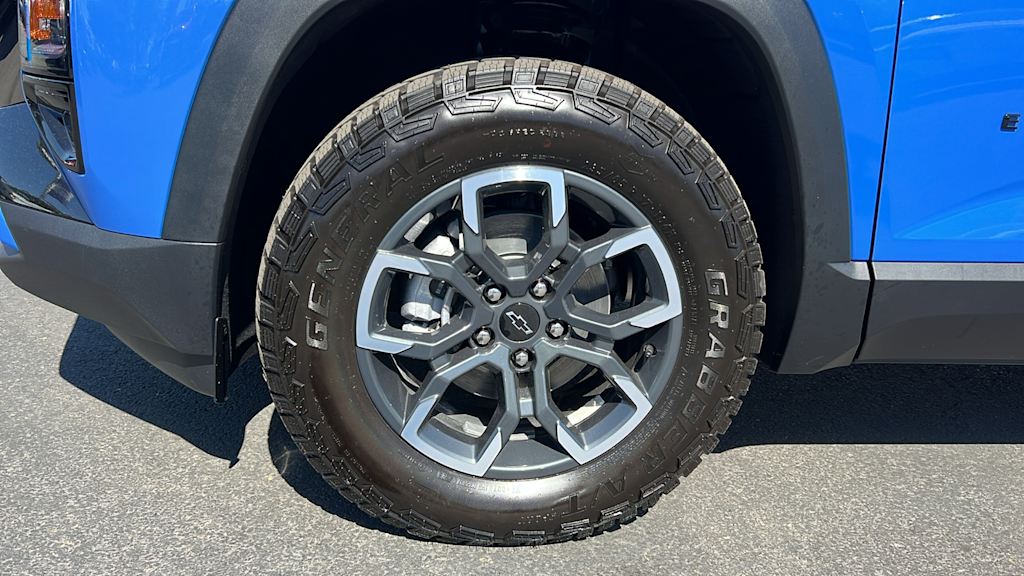 Thumbnail: 2026 Chevrolet Equinox - 8