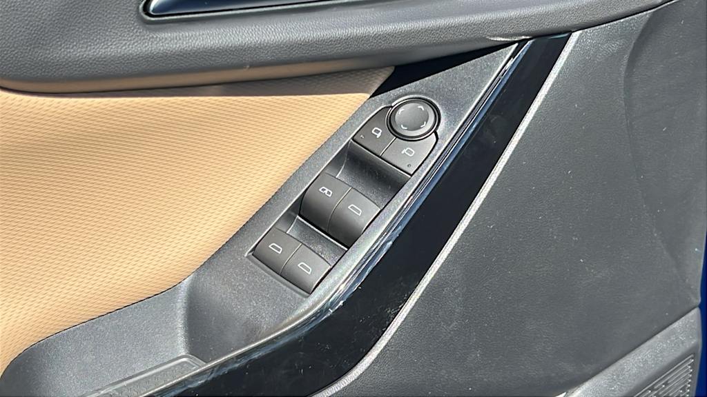 Thumbnail: 2026 Chevrolet Equinox - 28