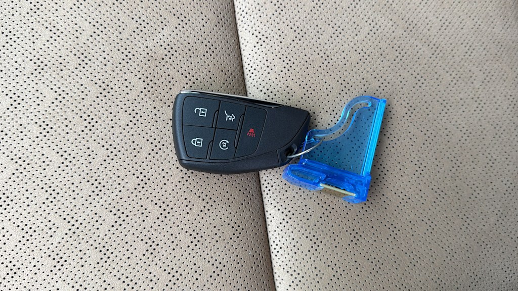 Thumbnail: 2026 Chevrolet Equinox - 17