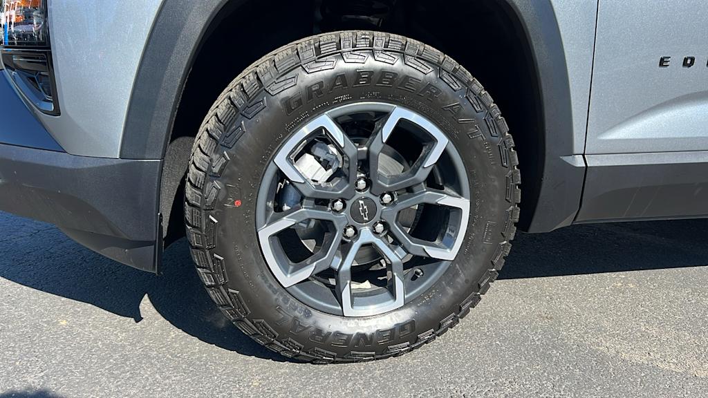 Thumbnail: 2026 Chevrolet Equinox - 8