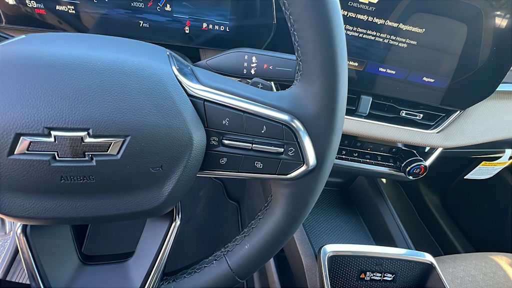 Thumbnail: 2026 Chevrolet Equinox - 26