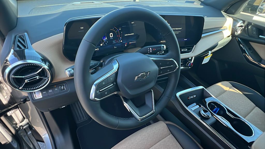 Thumbnail: 2026 Chevrolet Equinox - 2